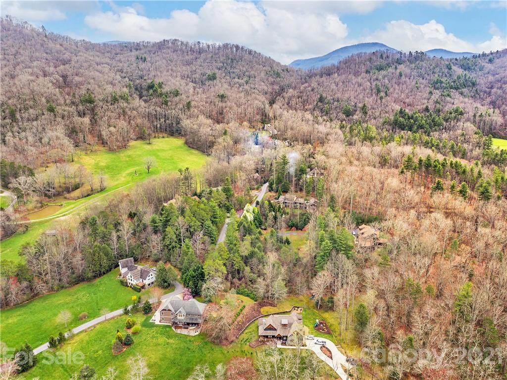19 Blue Heron Drive - Photo 1