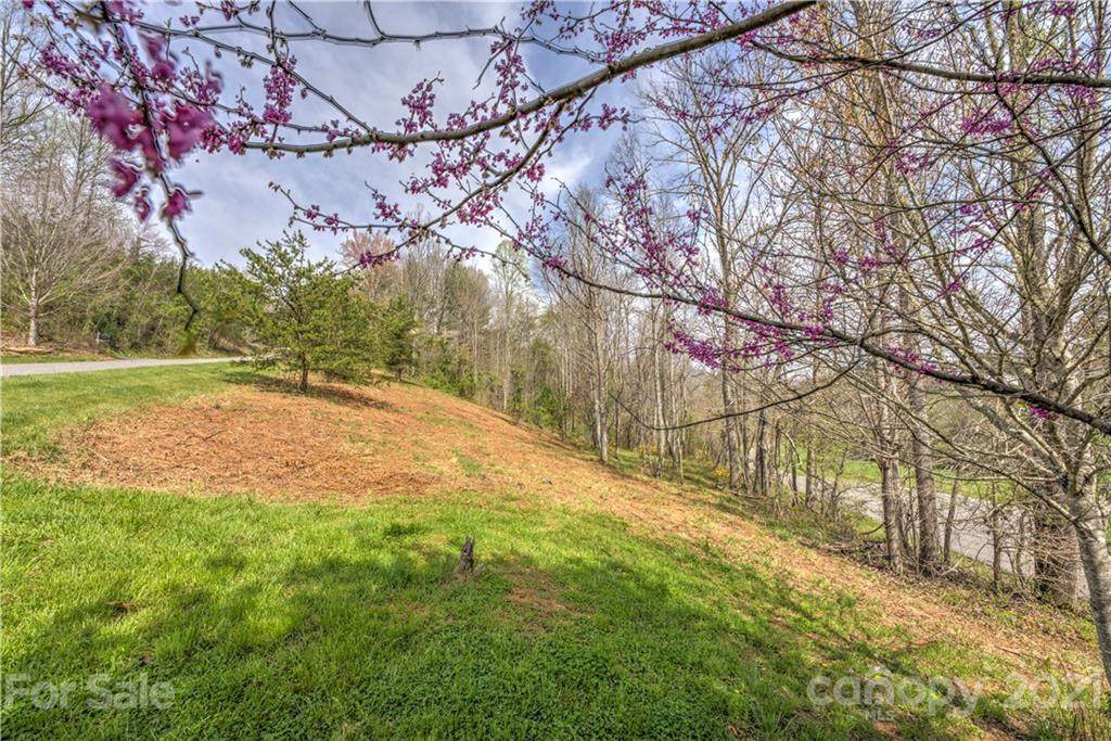 91 Spicewood Road - Photo 1