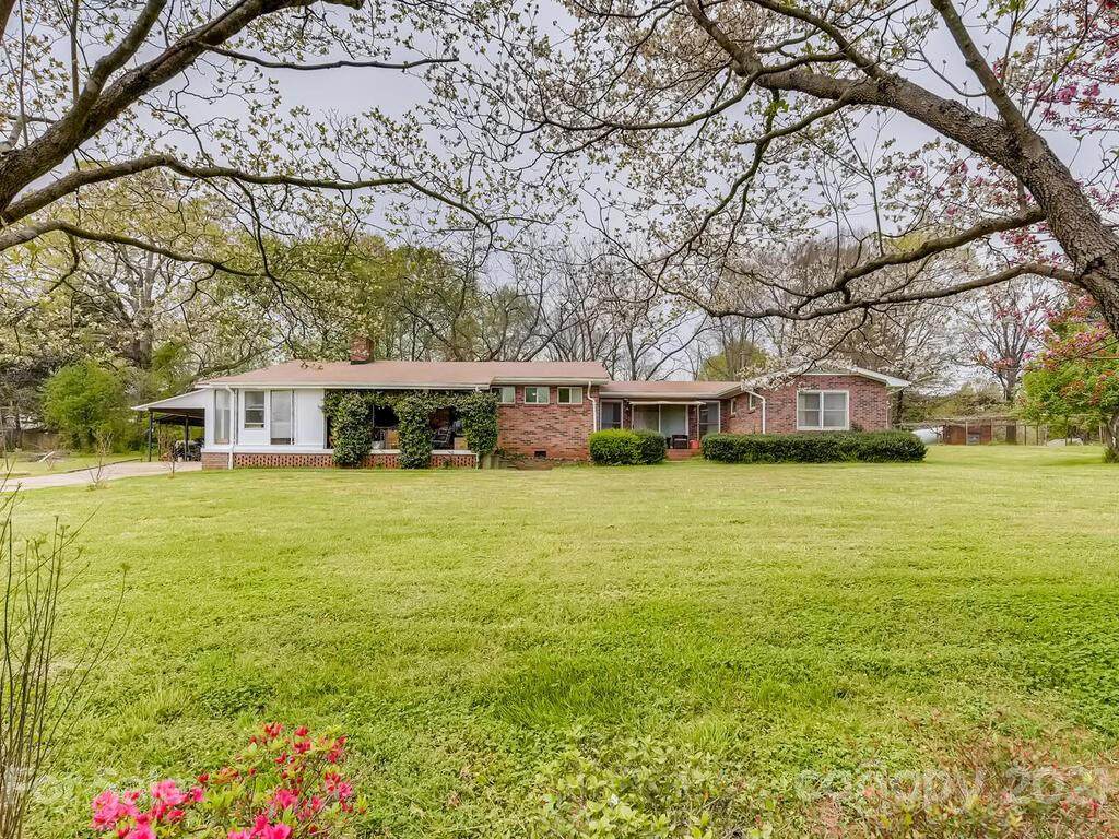 113 Marlin Drive - Photo 1