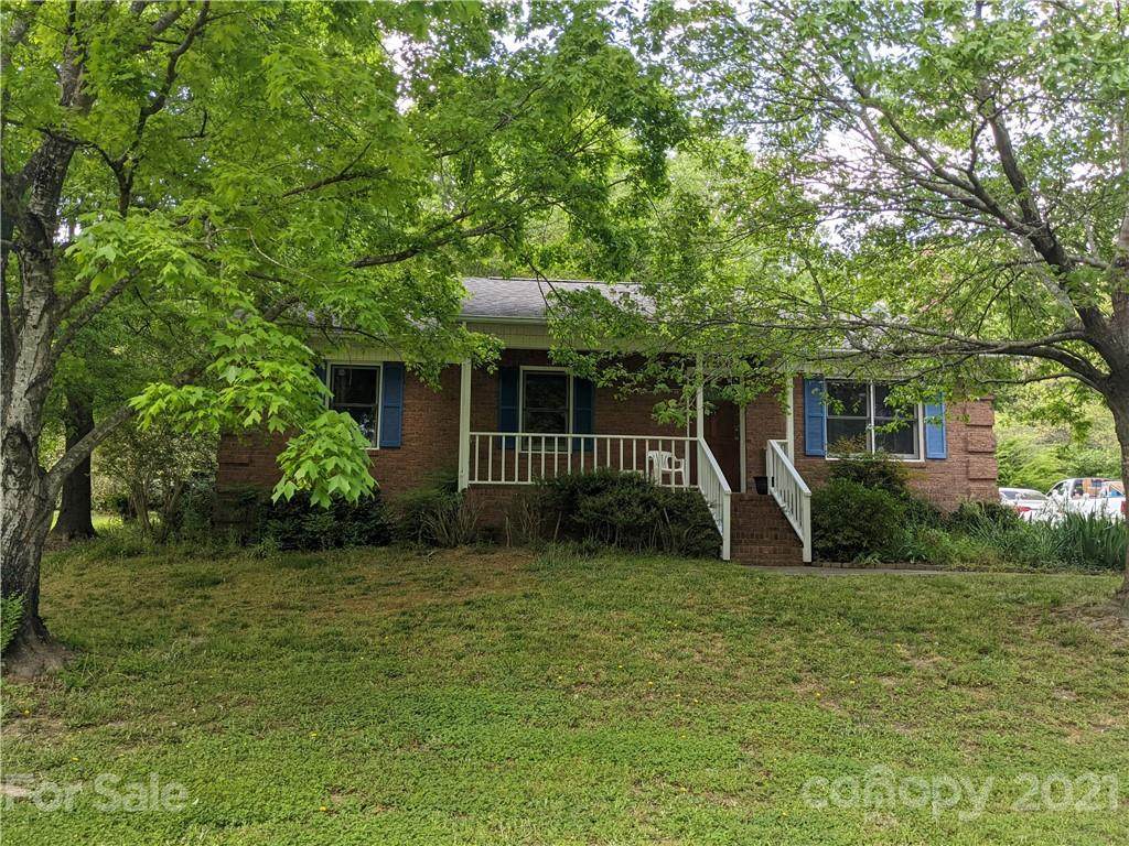 6017 Greyfield Drive - Photo 1