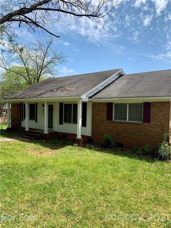 1049 Tom Hunter Road - Photo 1