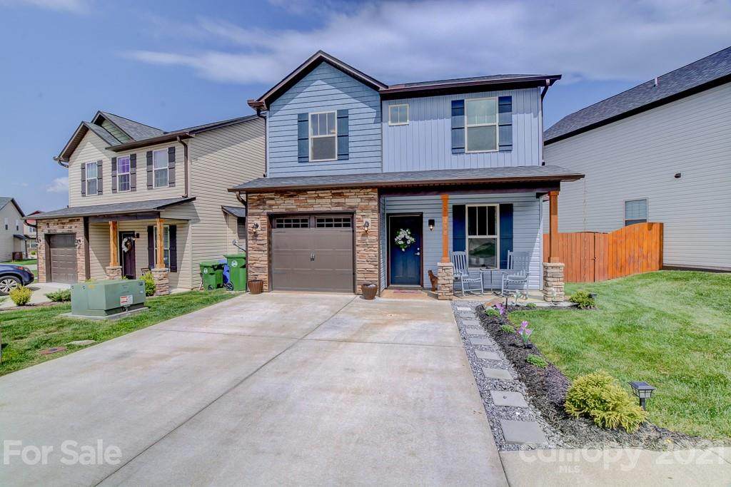 388 Cardwell Lane - Photo 1