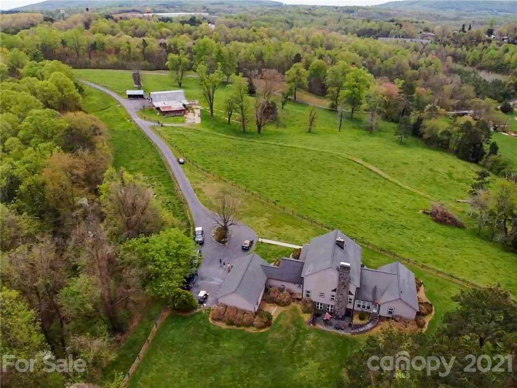 1400 Mayberry Road - Photo 1