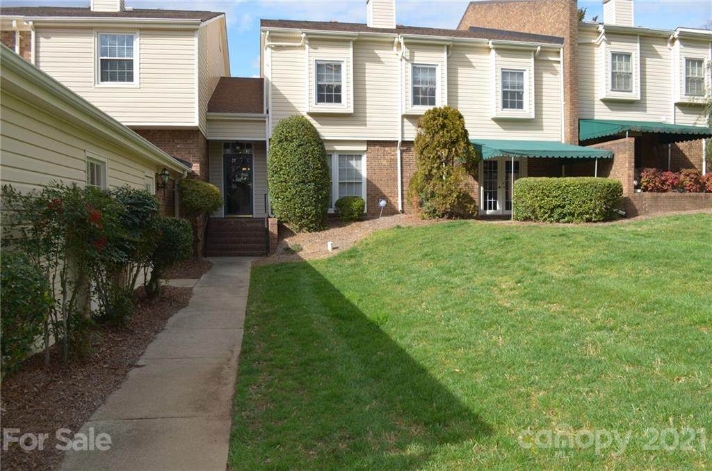 7334 Quail Meadow Lane - Photo 1