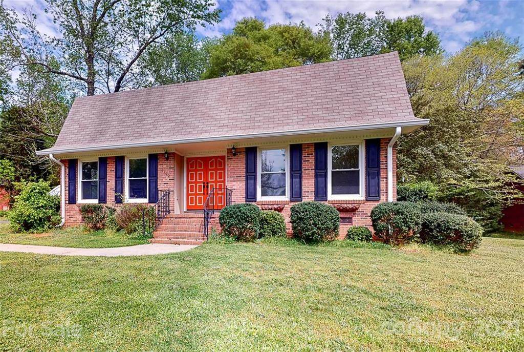 4100 Dakeita Circle - Photo 1