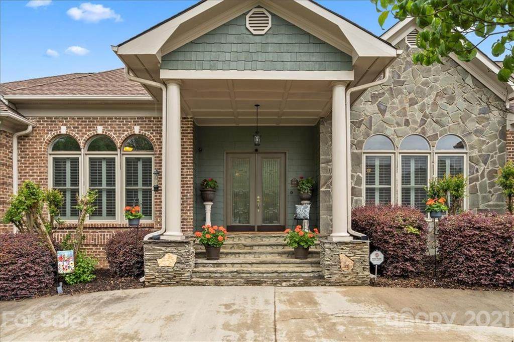 5100 Walnut Grove Court - Photo 1