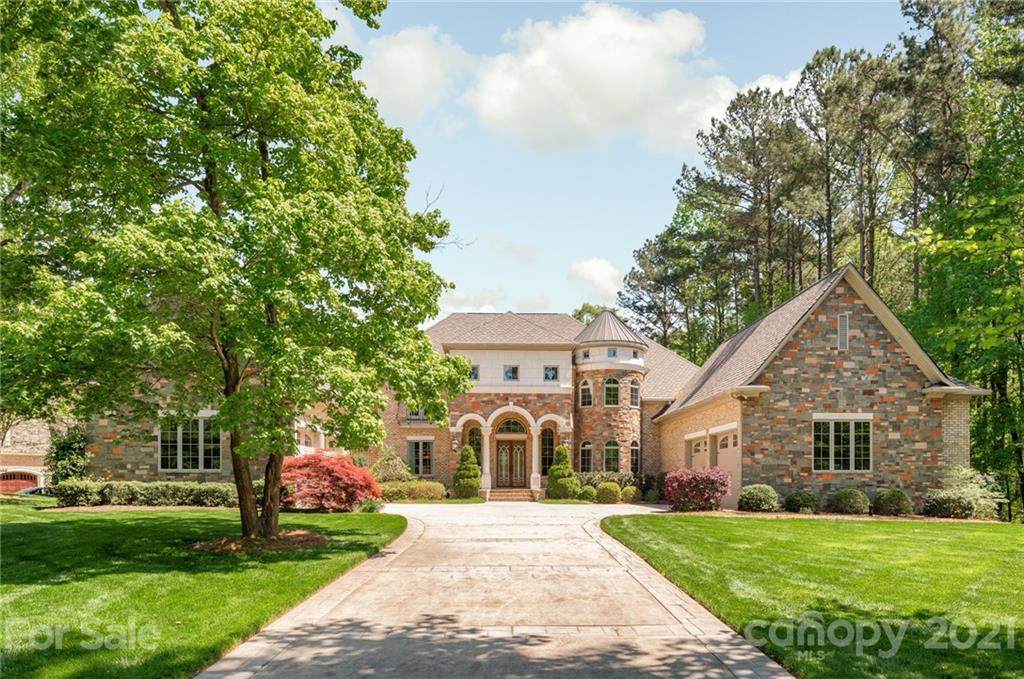 9000 Mystic Point Court - Photo 1