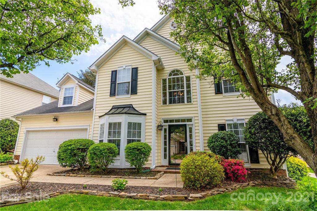 127 Foxtail Drive - Photo 1