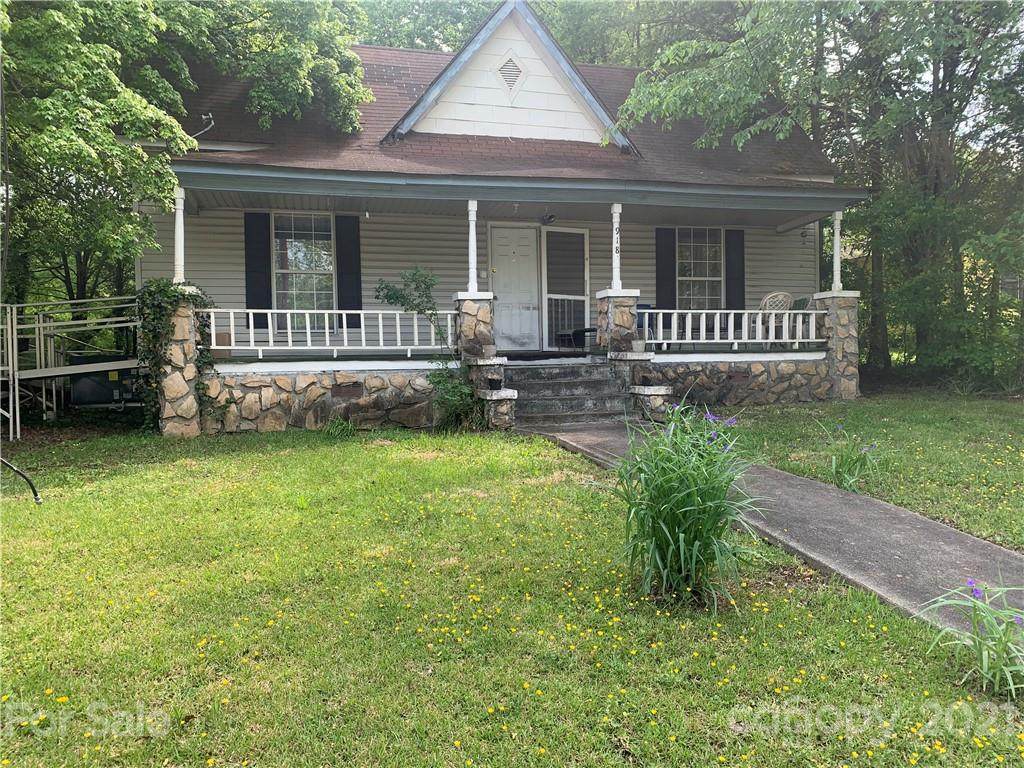 918 3rd Street - Photo 1
