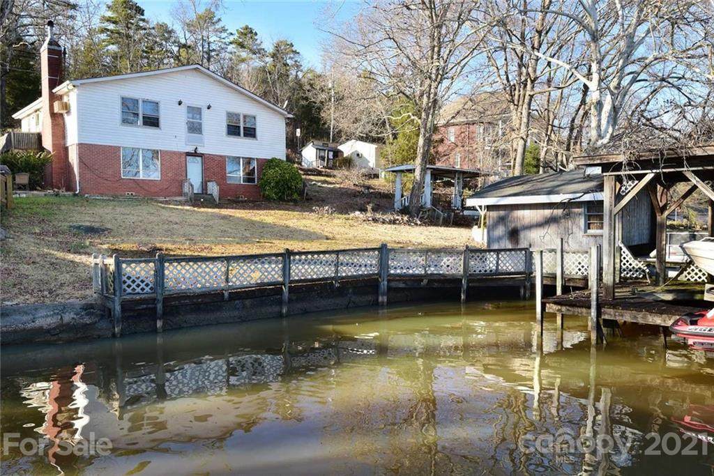 1437 Berry Hill Drive - Photo 1