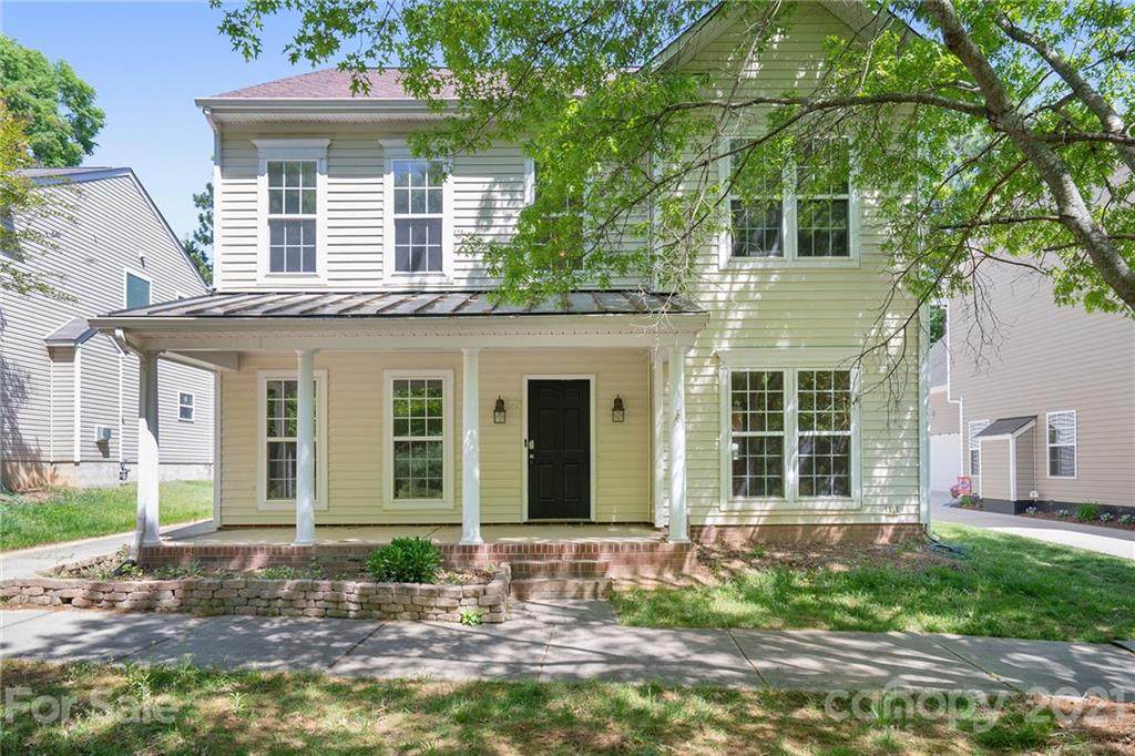 10306 Meadow Crossing Lane - Photo 1