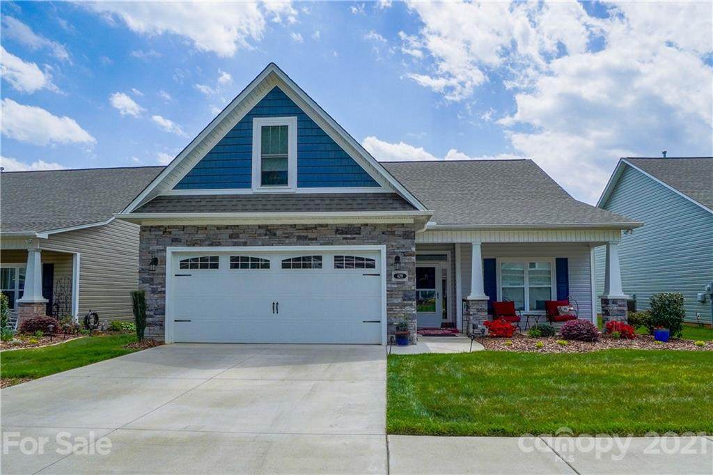 429 Drake Lane - Photo 1