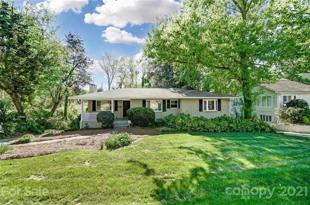 3201 Fairfax Drive - Photo 1