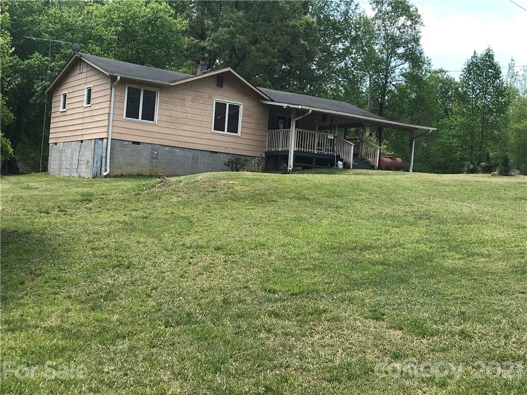 205 Springdale Heights Road - Photo 1