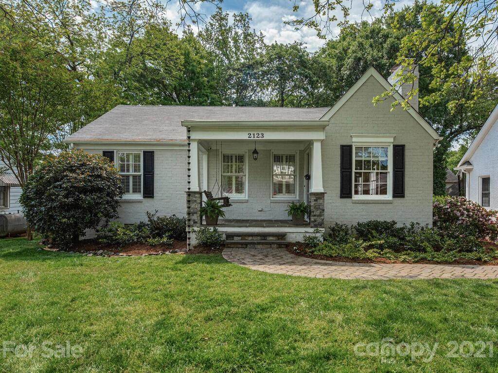 2123 Floral Avenue - Photo 1