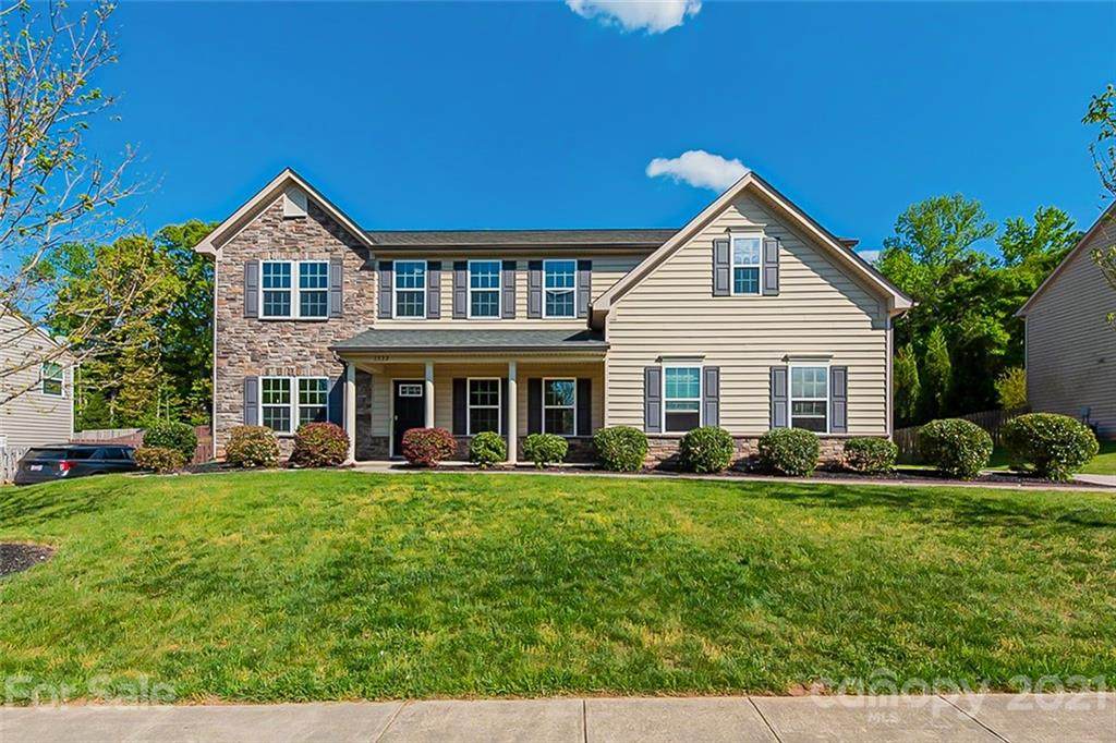 1332 Rosemont Drive - Photo 1