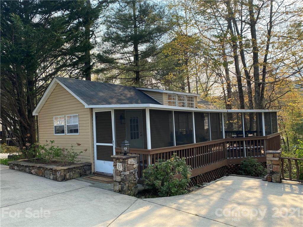 15 Boulder Drive - Photo 1