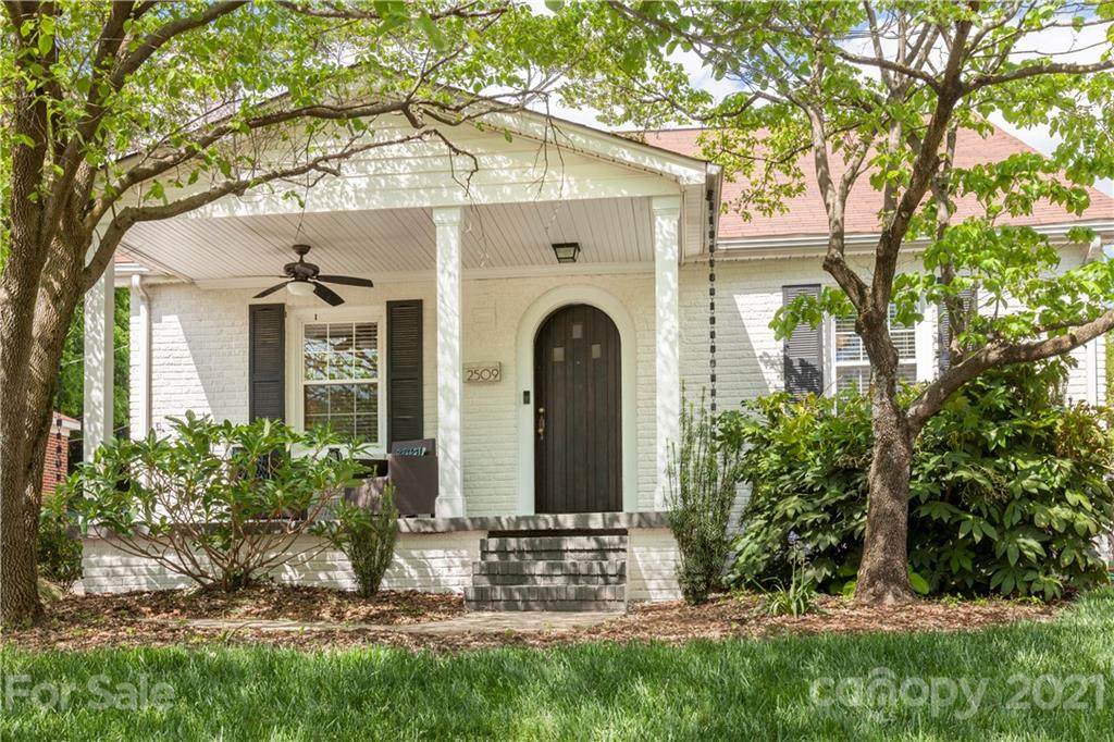 2509 Commonwealth Avenue - Photo 1