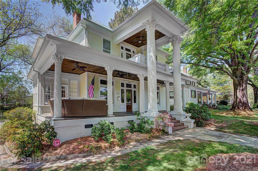 702 Hayne Street - Photo 1