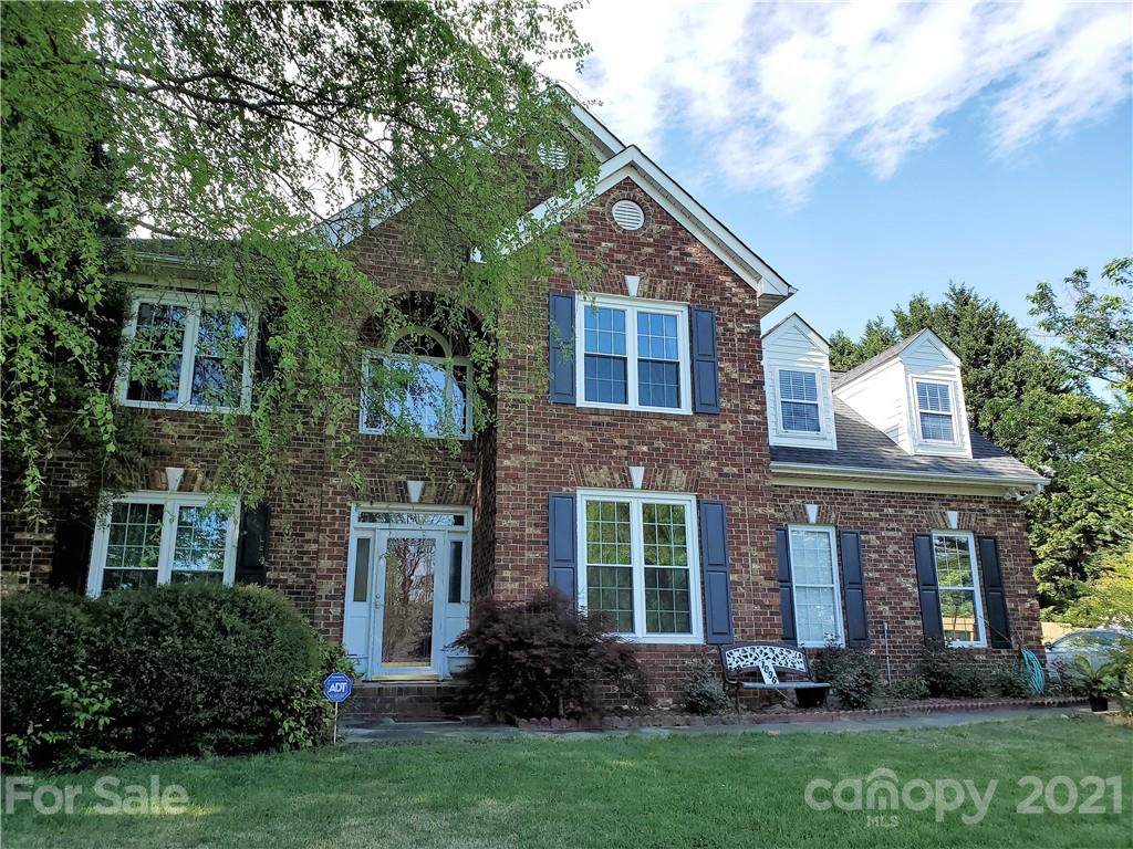 1096 Briarcliff Road - Photo 1