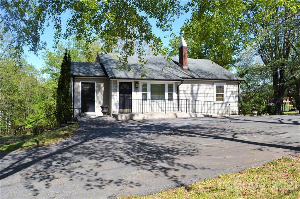 135 Parker Road - Photo 1