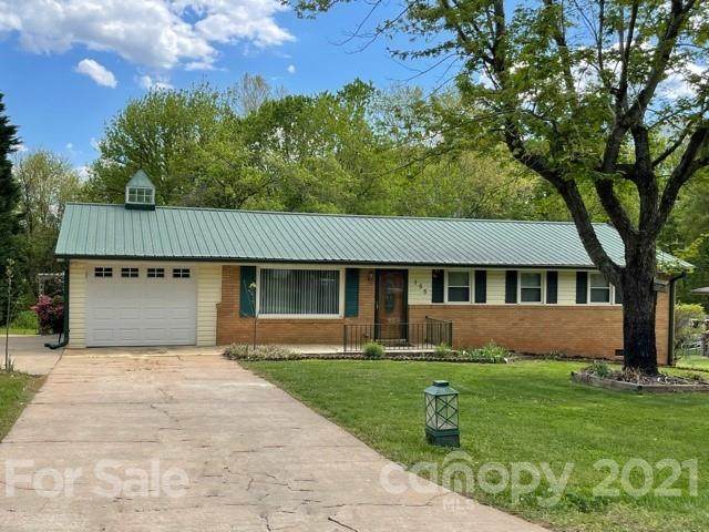 155 Lakeside Drive - Photo 1