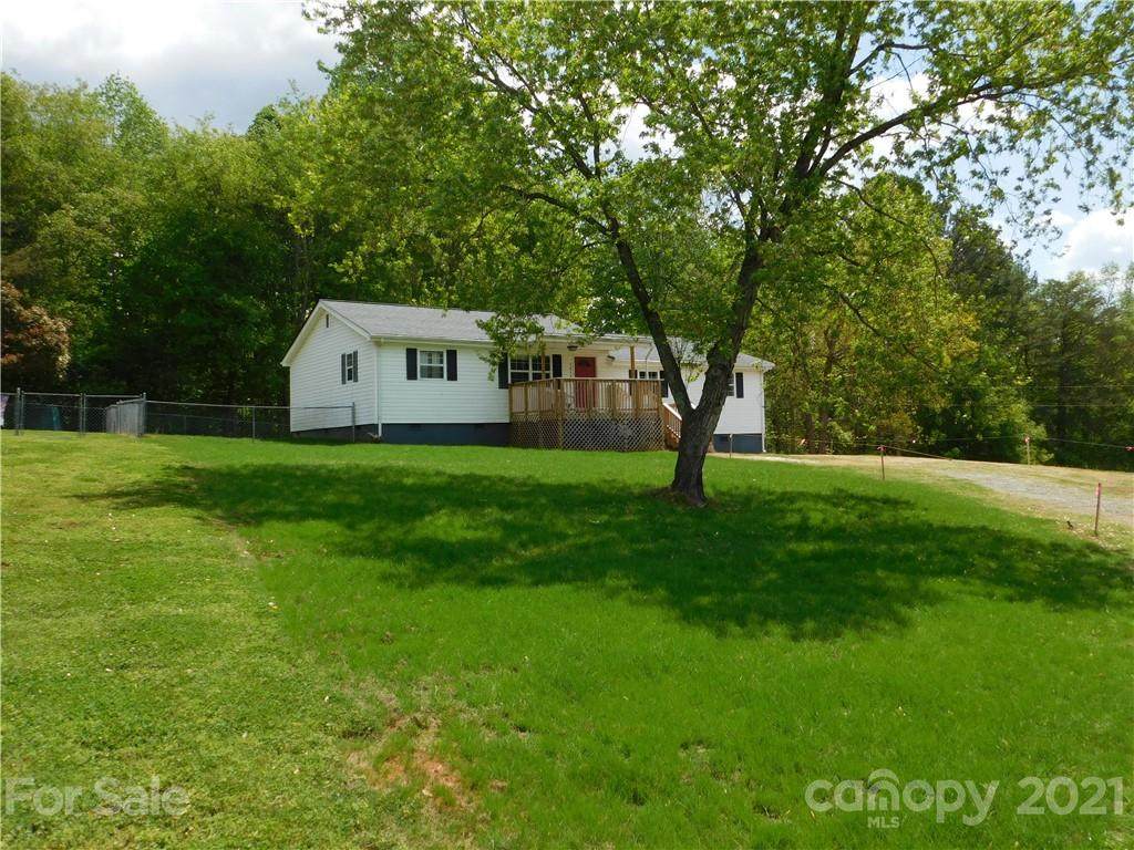 1016 Welch Drive - Photo 1