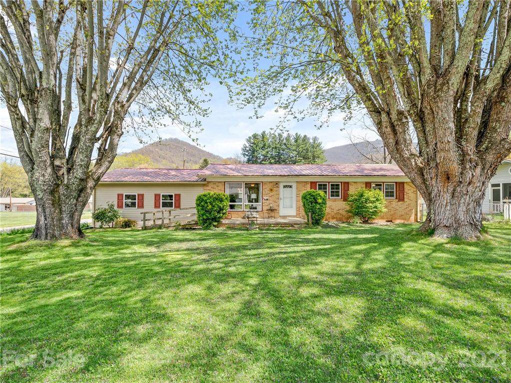 14 Skyview Drive - Photo 1