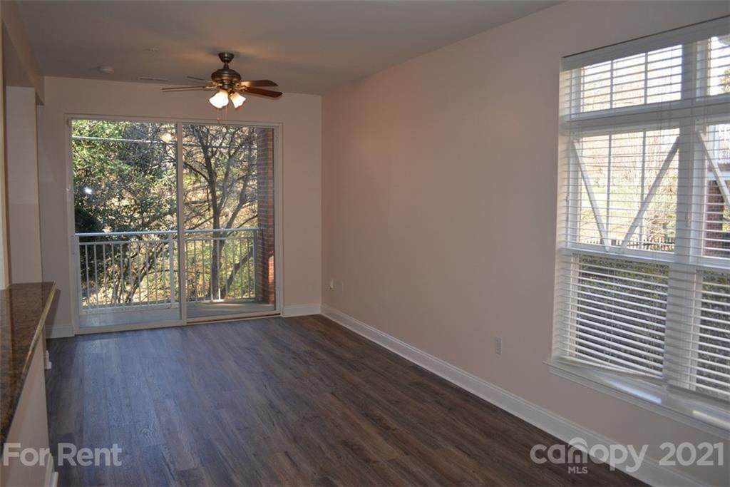 1310 Kenilworth Avenue - Photo 1