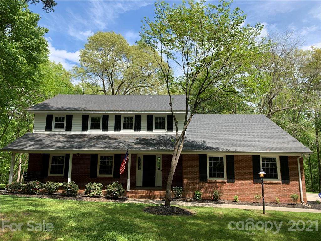 1001 Styx Drive - Photo 1