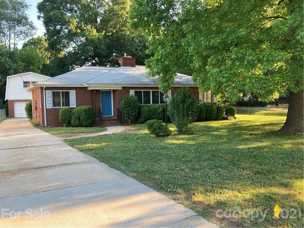 127 Radio Road - Photo 1