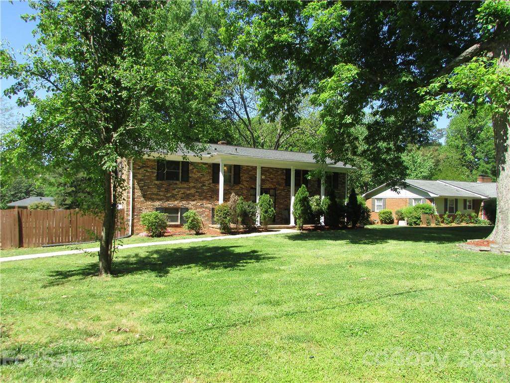 6019 Woodbridge Road - Photo 1