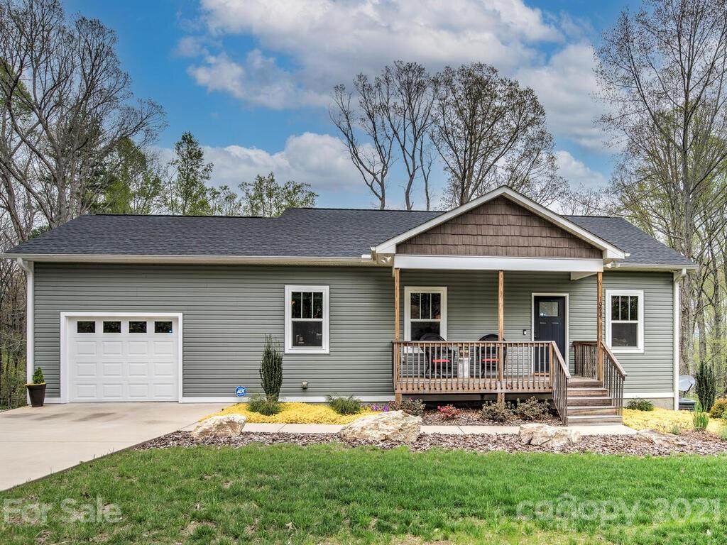 1093 Bear Creek Road - Photo 1