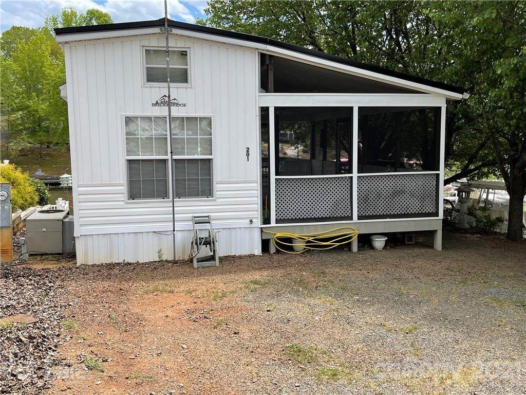 201 Marina Drive - Photo 1