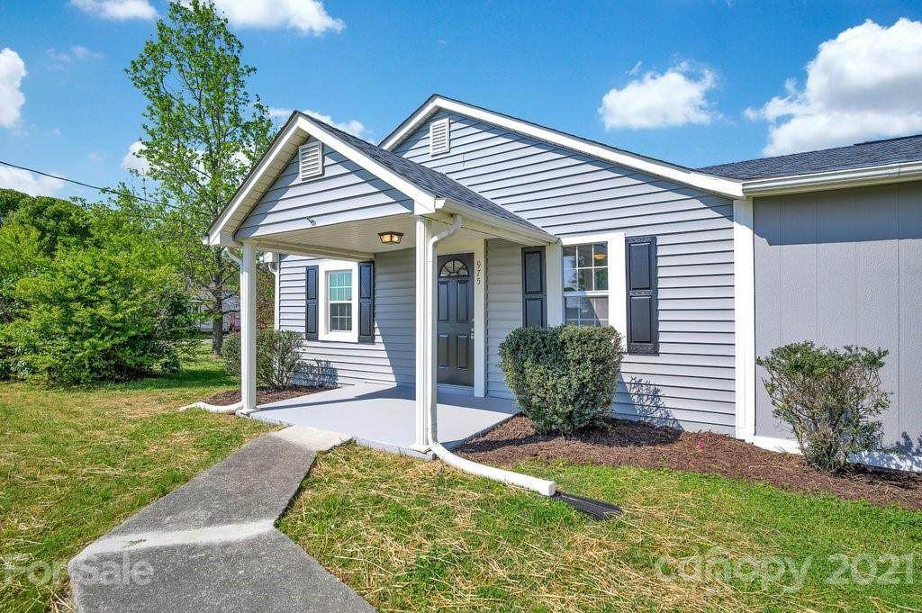 975 Farmington Road - Photo 1