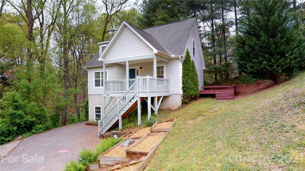 69 Hubbard Avenue - Photo 1