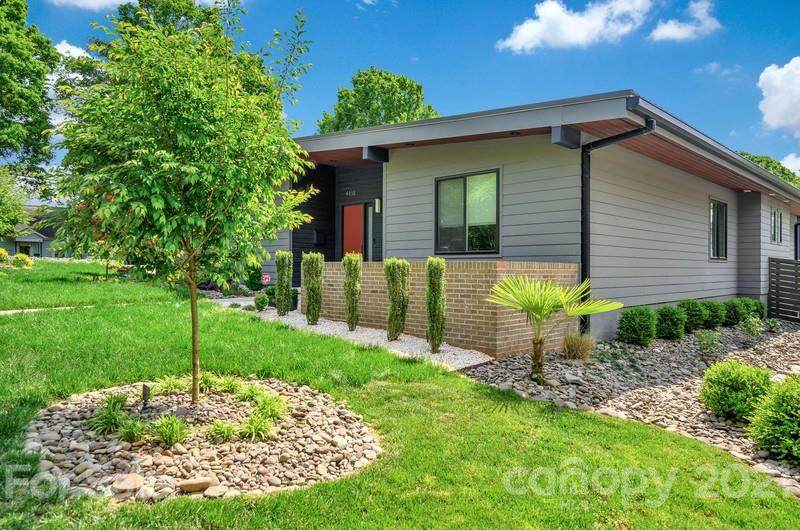 4438 Raney Way - Photo 1