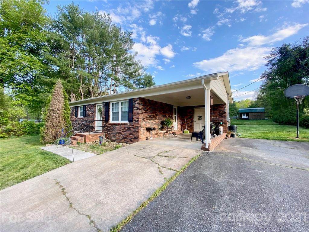 87 Winterhaven Road - Photo 1
