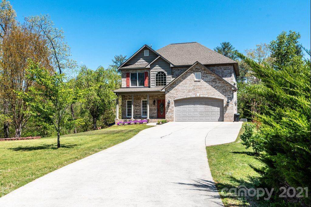 4736 Crystal Falls Avenue - Photo 1