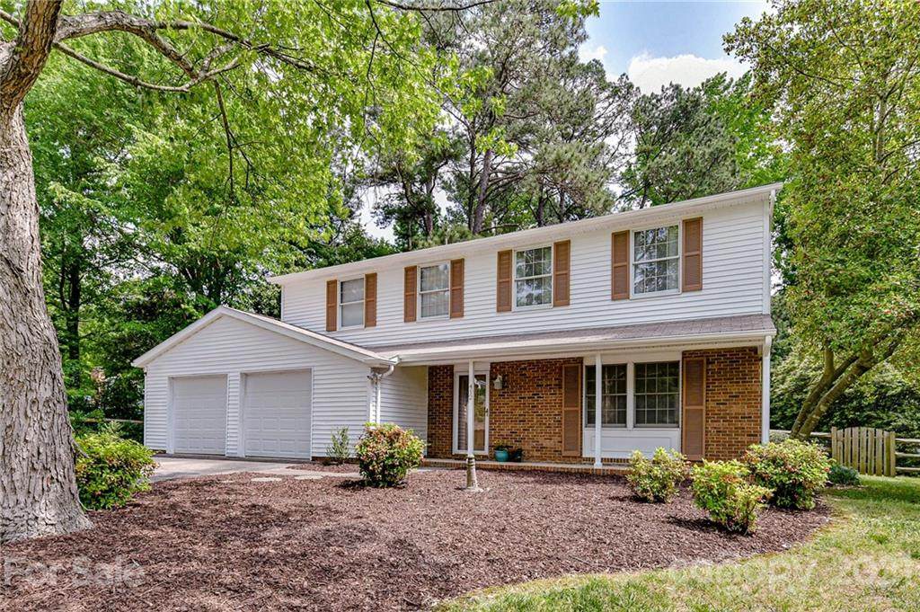 412 Regency Drive - Photo 1