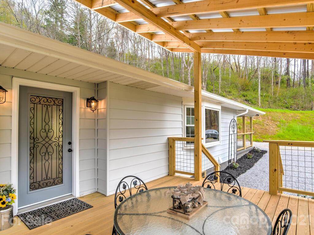 2311 Pigeon Road - Photo 1