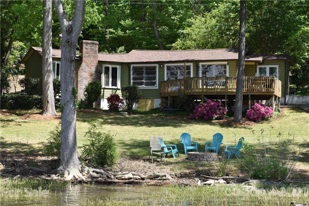 1284 Lakeshore Drive - Photo 1