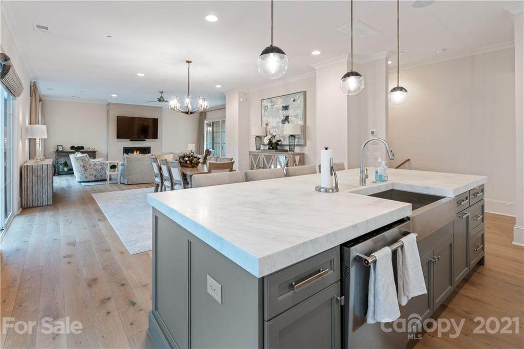 1708 Lombardy Circle - Photo 1