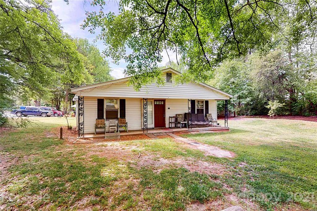 142 Cedar Oak Road - Photo 1
