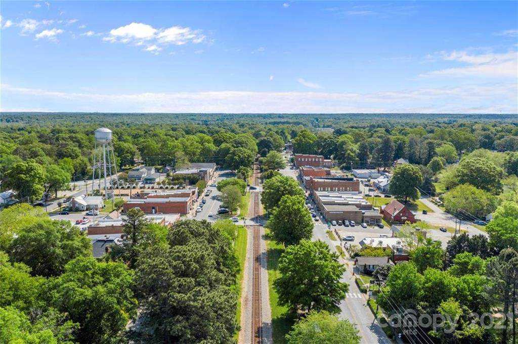 801 South Main Street - Photo 1
