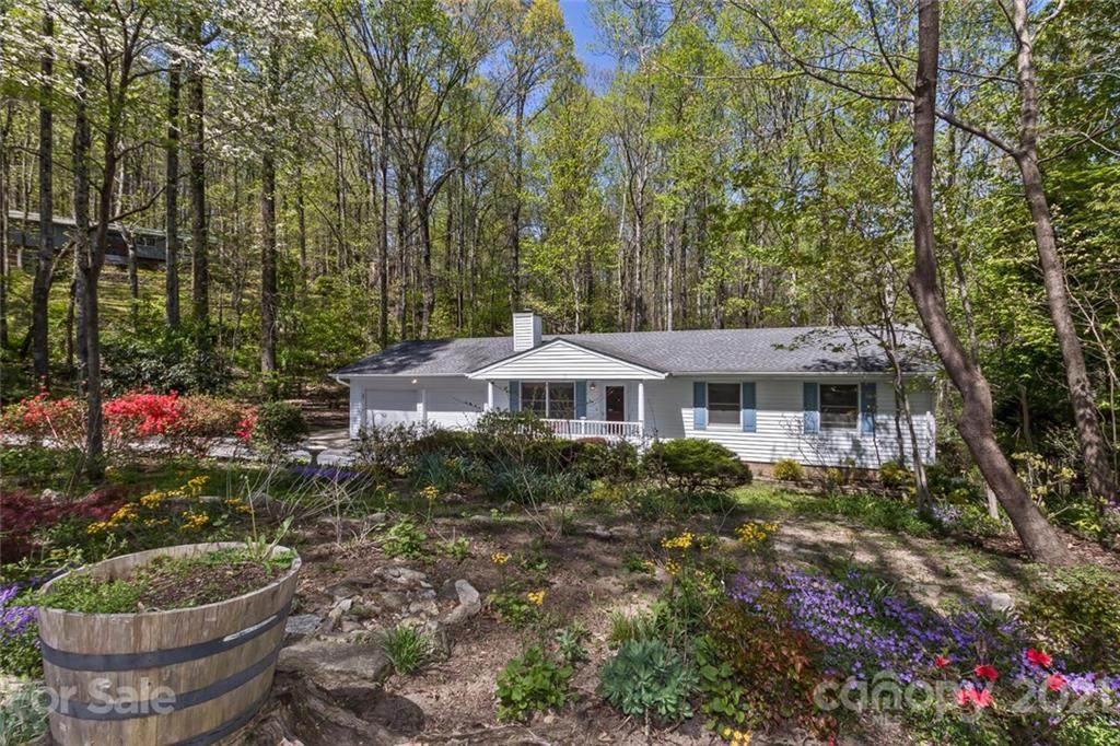 425 Sky Ridge Lane - Photo 1