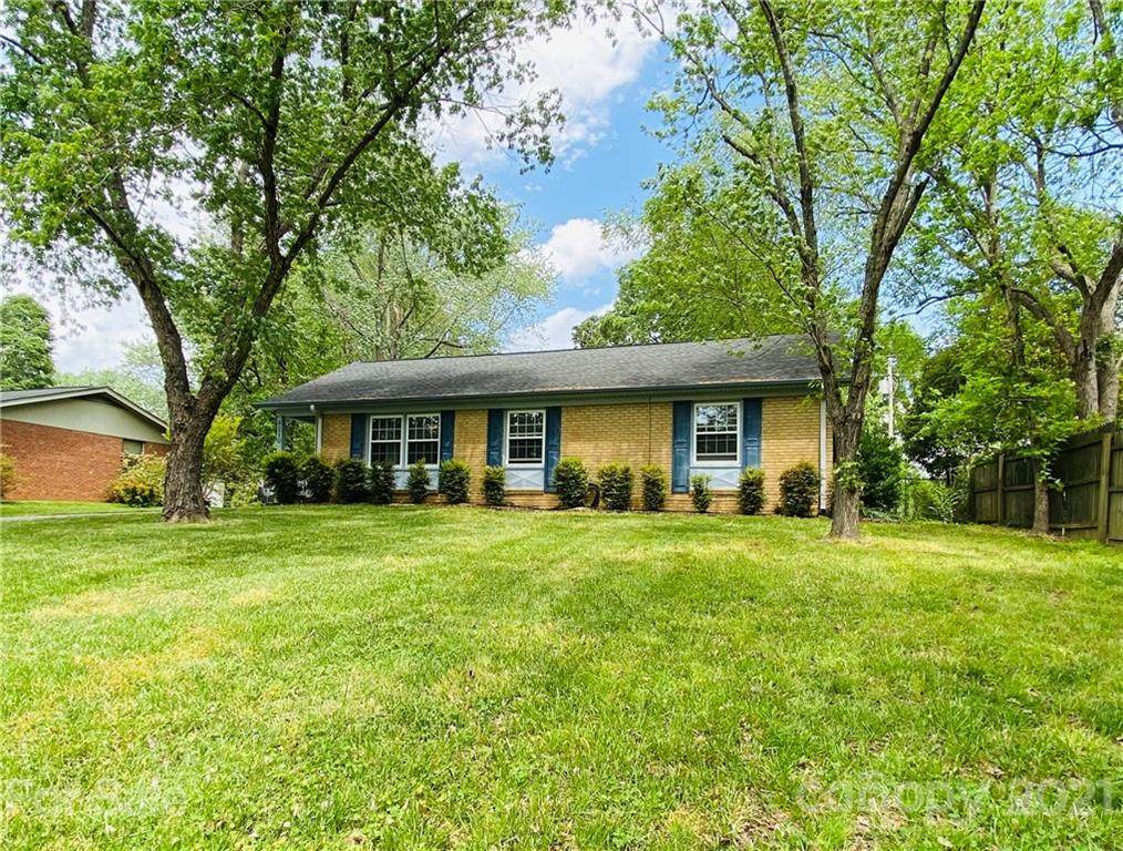 8210 Wynnview Road - Photo 1