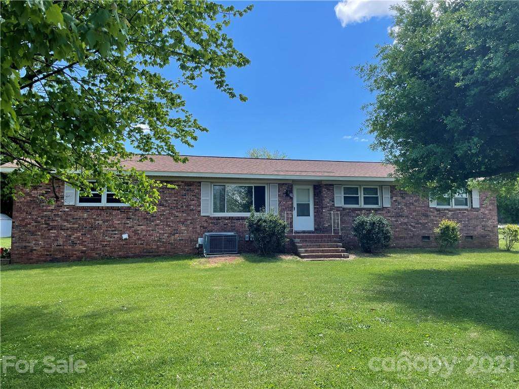2102 Eden Terrace - Photo 1