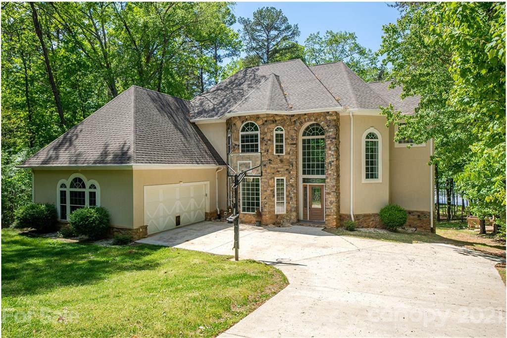 256 Balsam Circle - Photo 1