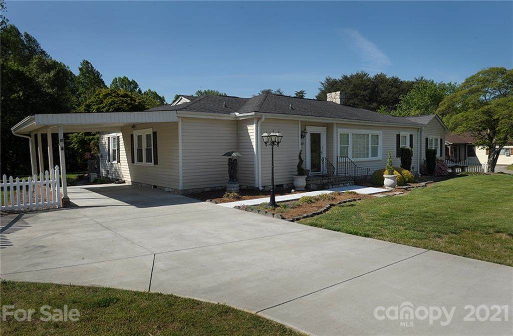 1017 Fraley Street - Photo 1